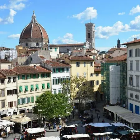 Panoramic Near Duomo And Station Apartment Florence
